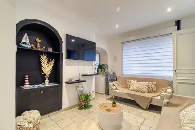 Image de Les Pivoines Magiques - Maison avec garage