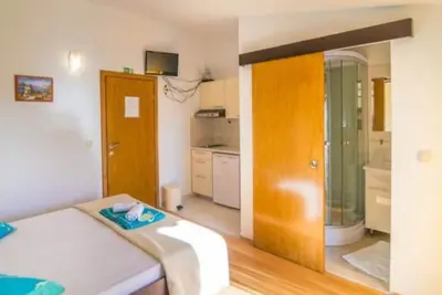 Image de Created (Created) Apartmani Cihorich - Studio Apartment