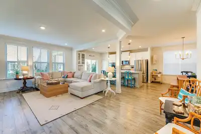 Image de Shuttle to Bethany Beach: Stylish Home w/ Perks!