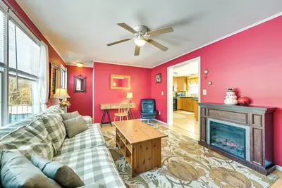 Game Room & Yard: Charming North Creek Home!
