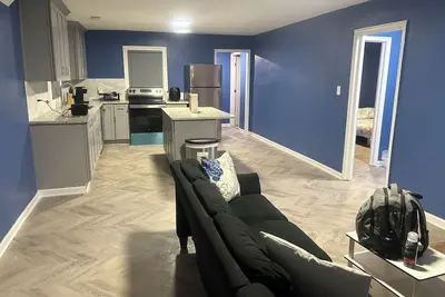 Image de Renovated Far-West Midtown Apt