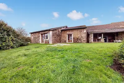 Image de Amazing home in Bussière-Badil
