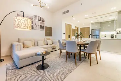 Image de Sophisticated 2br in Binghatti Canal by Deluxe Holiday Homes