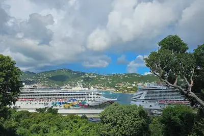 Image de Charming 3-bedroom house with Ac and WiFi in marvelous Charlotte Amalie East