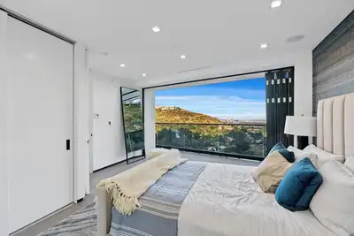 Image de Extraordinary Architectural Design Villa