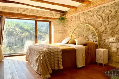 Image de Maison de campagne 'La Pequeña Cantonesa' avec vue sur la montagne, balcon et climatisation