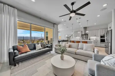 Image de Cloud's Edge Residence On Cumulus Ct #42174