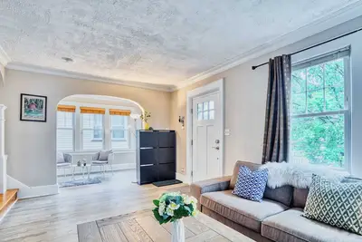 Image de Timeless Terrace on Wilkinson #42171