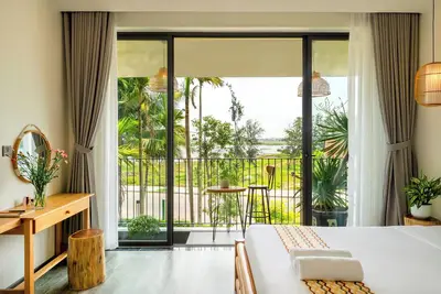 3BRs w/ River View &Private Pool - Free Bike