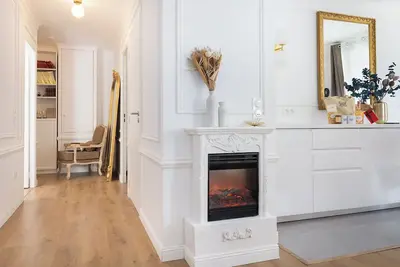 Image de Suite de Luxe à 10 min de Paris - Sauna, Cinéma Privé & Expériences Premium