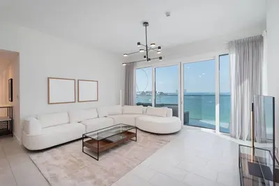 Image de Beautiful 2 Bedroom Sea Views at La Vie Jbr