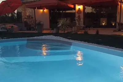 Image de Villa des 4 saisons - Piscine privée - Ultra Confort - Parc Arboré