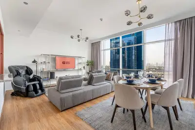 Image de GuestReady - L'ambiance côtière dans la marina de Dubaï