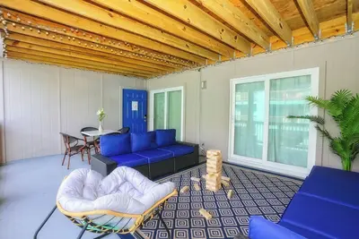 Image de House of Waves at Carolina Beach.