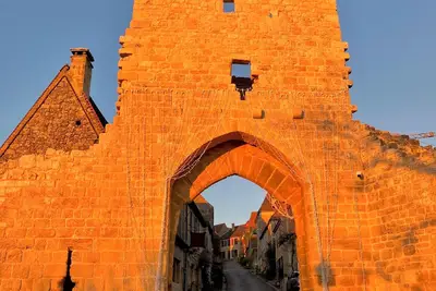 Image de Maison du peintre, avec terrasse privée et vue sur la vallée de la Dordogne