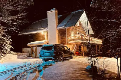 Image de Spacious 6-bedroom home in charming Wilmington minutes to Mt Snow