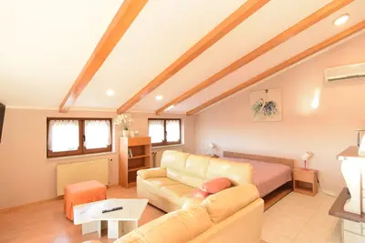 Image de Apartment for 6 people near the center of Rovinj
