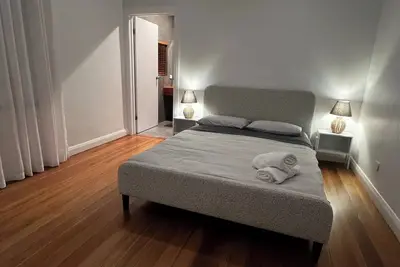 Image de Modern 3 Bedroom House in Cowell