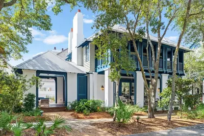 Image de Incredible Rosemary Beach Home right near the square and Gulf of Mexico!