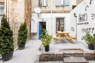 Image de Ganbaru Tours-Private Triplex in Galata