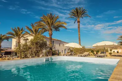 Image de Tranquil 18th Century Cortijo 10m x 6m Private Pool. Sleeps 7. Fantastic Views