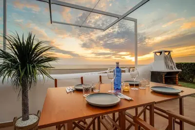 Image de Can Peix   Dream vacation just steps from the sea
