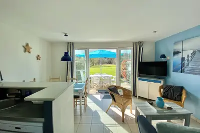 Image de Maison sur golf, résidence privée / piscine chauffée