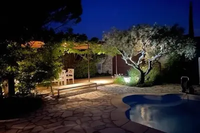 Image de La Maison Rose - piscine privée proche centre ville