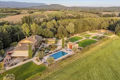 Image de Domaine de La Barette sur 18ha Roussillon - Luberon - Provence - près de Gordes