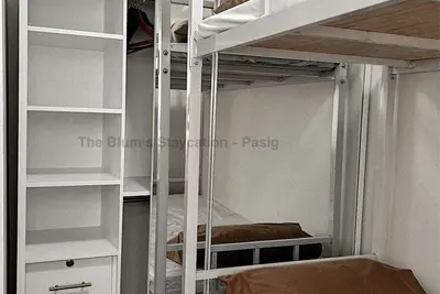 Image de 2br City View Condo in Metro Manila near Bgc and Mrt Station