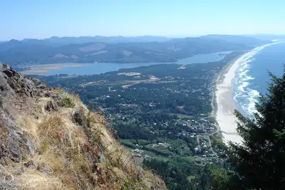 Image de Manzanita Beach House, 3-bedroom, One Block from the Beach, Dog Friendly
