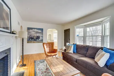 Image de 2 Mi to Dtwn: Home w/ Fenced Yard in Sioux Falls