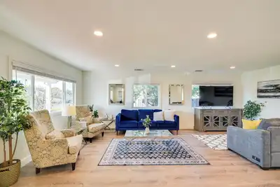 Image de Business/Family Retreat Near Levi's Stadium!