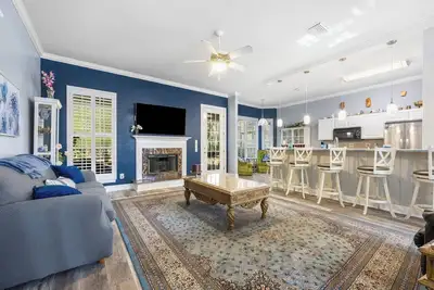Image de Spacious & Private Retreat in Green Cove Springs!