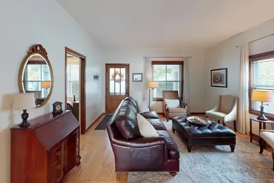 Image de Charming Lower Near Hospitals/Green Bay/Astor