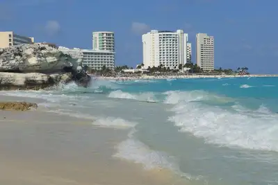 Image de Condo Punta Cancun beach front