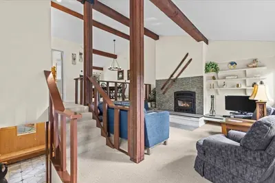 Image de Ski-in/ski-out townhome in phenomenal Stowe!