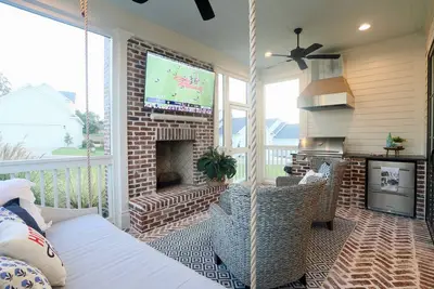 Image de New! The Nest on Birdie Ter - Exquisite Southern