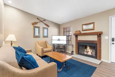 Image de Dog Friendly Bungalow w Free Tickets-Lake Access-Cmty Outdoor Pool-Mini Golf