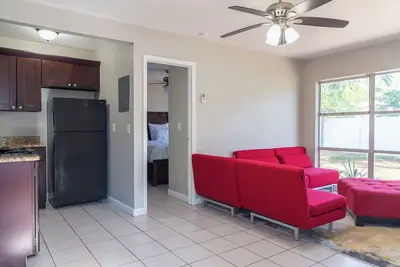 Image de Chic 1-bedroom with WiFi and Ac in vibrant South Tampa