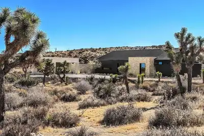 Image de Ren House | Luxury Nature Retreat w/ Pool & Spa