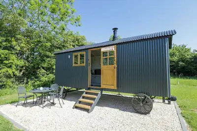 Image de Blackthorn, with pool in Witney