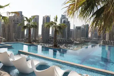 Image de Solarte Luxe - Marina Gate New 2br - Amazing Infinity Pools with Marina Views