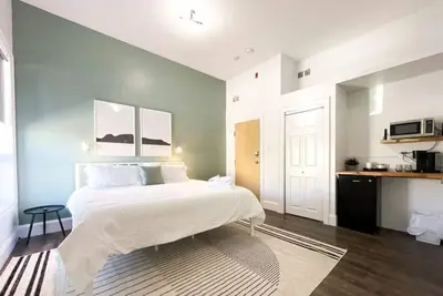 Image de Boutique Hotel - Suite #9 King