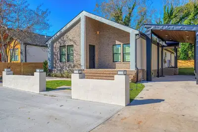Image de Luxury Greenville Haven Steps from Downtown