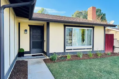 Image de Charming 3-bedroom house with WiFi and Ac in Santa Clarita