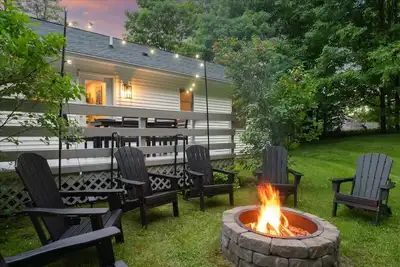 Image de Newly Remodeled 5bed Walkable to Stowe Village