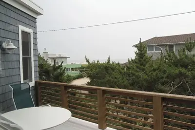 Image de All the room you need. Great beach, ocean views.