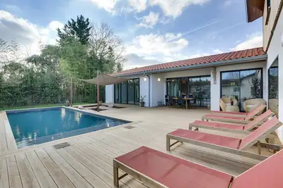 Image de Hossegor Villa neuve avec piscine au cœur de Soorts-Hossegor