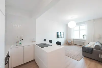 Image de Top floor Condo in Sörnäinen near Metro (150m).